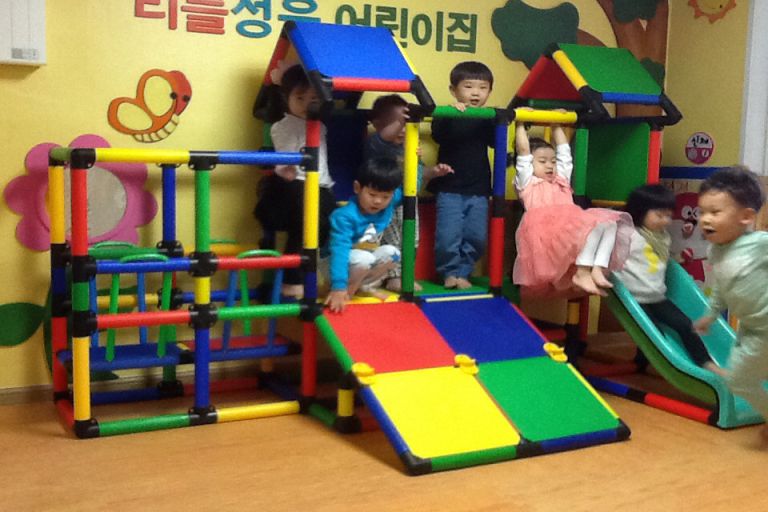  700,000원